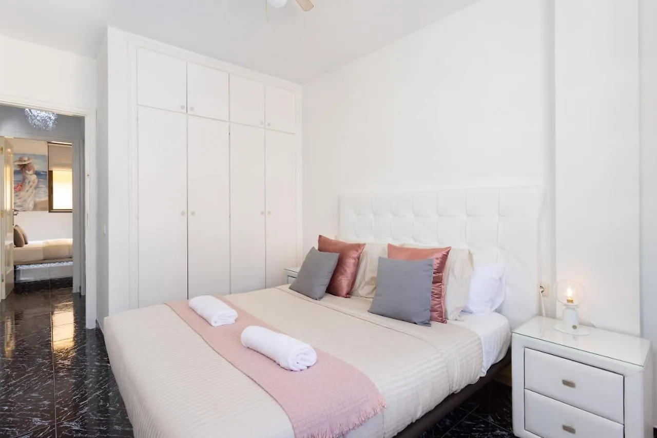 Home2Book Percy Apartment El Medano Beach  El Medano (Tenerife)